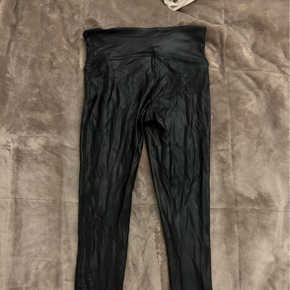 Spanx faux leather leggings - Picture 2 of 3